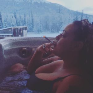 Meet your Posher, Candice